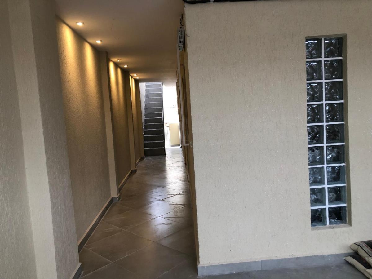 Hostel Quartos Com Banheiro Individual Perto Do Aeroporto Guarulhos Exterior photo